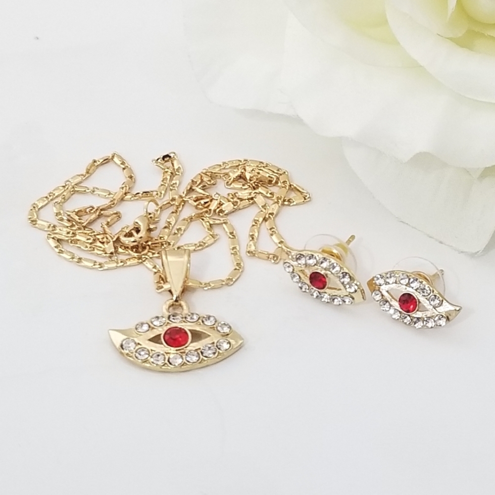 Red Evil Eye Women's Necklace Set. 14K Gold Plated